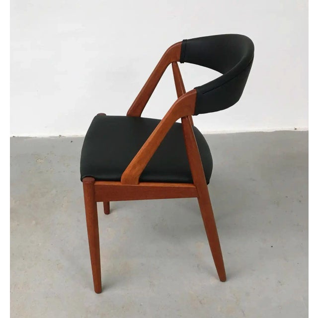 Brown Vintage Teak Dining Chairs by Kai Kristiansen for Andersen Møbelfabrik, Customizable Reupholstery, 1960s, Set of 8 For Sale - Image 8 of 10