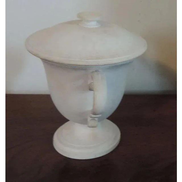 1820 Wedgwood Biscuit Porcelain Urn Shape Lemonade Cup For Sale In New York - Image 6 of 11