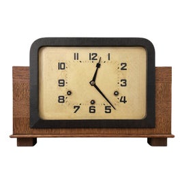 Example of Wall & Desk Clocks