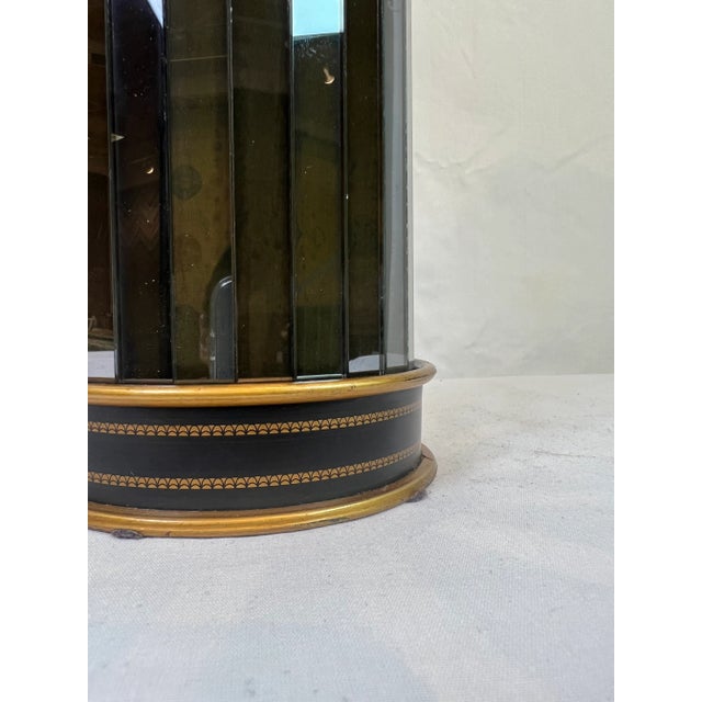 Ebony Italian Hand-Painted Tole Lamp Featuring Ebony Finish With Gold Accents and Mirrored Panels For Sale - Image 8 of 12