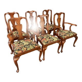 1980s Set of 6 Henkel Harris Solid Cherry Dining Chairs Model No. 110 For Sale