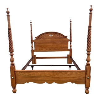 Late 20th Century Full/Double Kincaid Four Poster Bed French Country For Sale