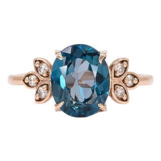 3.2Ct London Blue Topaz Ring With Earth-Mined Diamond Accents: Solid 14k Gold, Size 6.75 For Sale