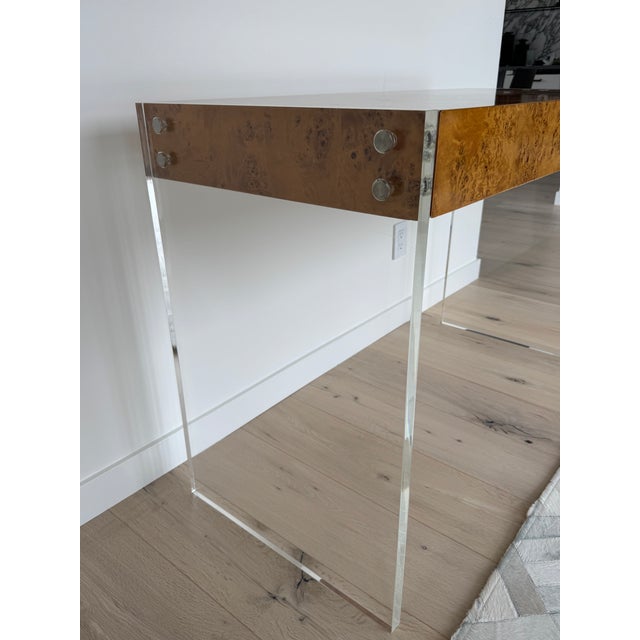 Jonathan Adler Minimalist Jonathan Adler "Bond" Desk in Burled Wood & Acrylic For Sale - Image 4 of 6