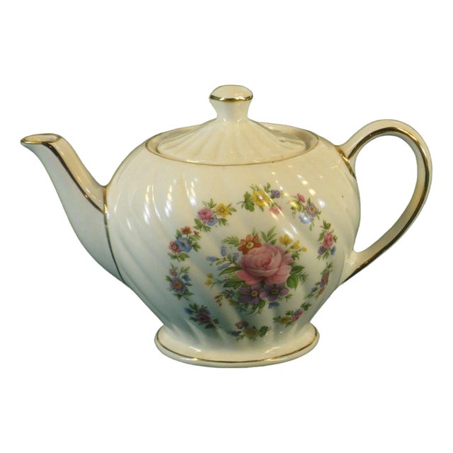Vintage Rose Tea Pot, by Sadler England, Beautiful Fine Porcelain, Signed Stamped For Sale