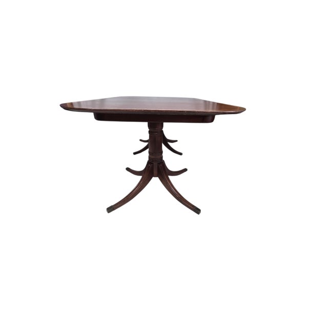 Refinished Late 20th Century Duncan Phyfe Style Mahogany Double Pedestal Dining Table For Sale - Image 10 of 17
