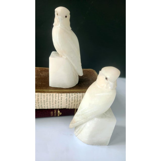 Mid 20th Century Italian Alabaster Parrot Bookends, Hand-Carved Stone Sculptures For Sale - Image 13 of 15