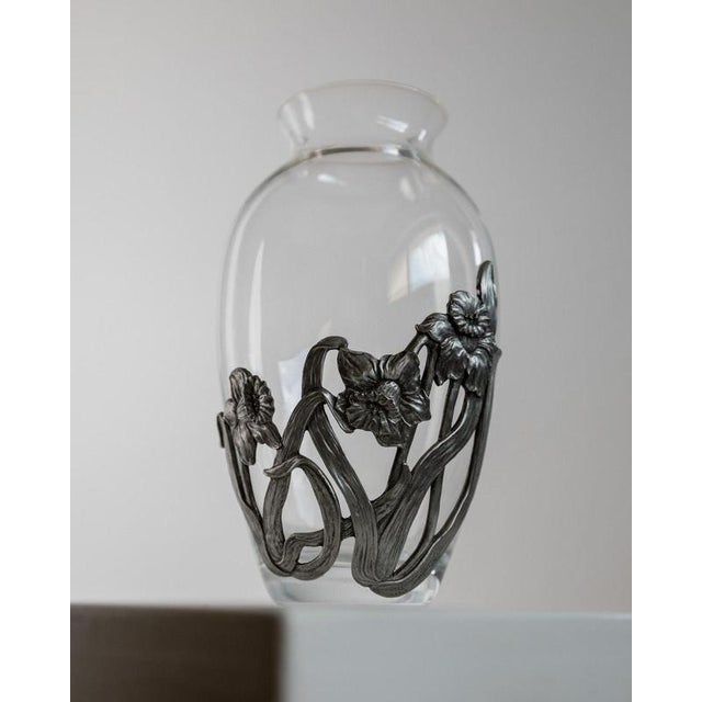 Vintage Glass Vase with Hand-Cast Pewter Daffodil Decoration, 1970s For Sale - Image 10 of 14