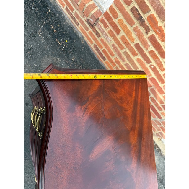 Brown Henkel Harris Chippendale Style Serpentine Top Bachelor Chest of Drawers For Sale - Image 8 of 18