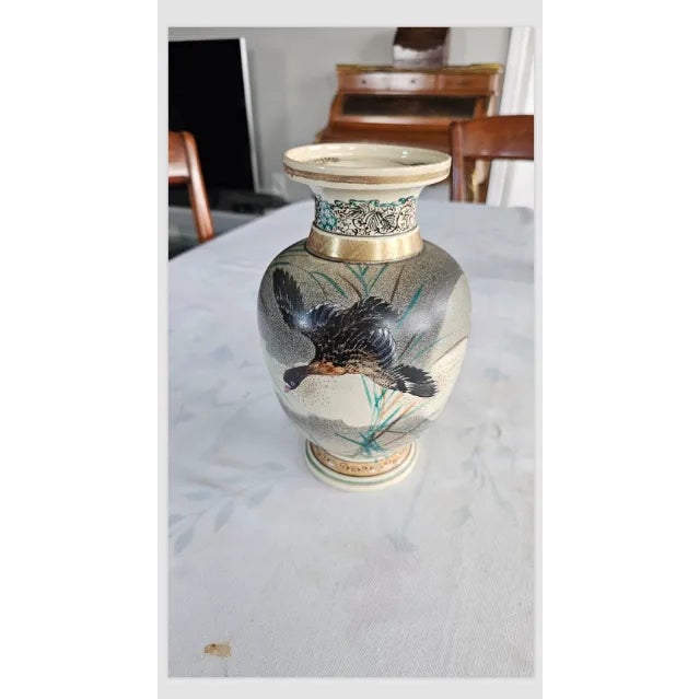 19th Century Pair of 19th Century Satsuma Vase With Geese, Signed For Sale - Image 5 of 12