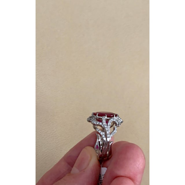 4 Carat Natural Ruby and Diamond 18 Karat White Gold Cocktail Ring For Sale - Image 13 of 18