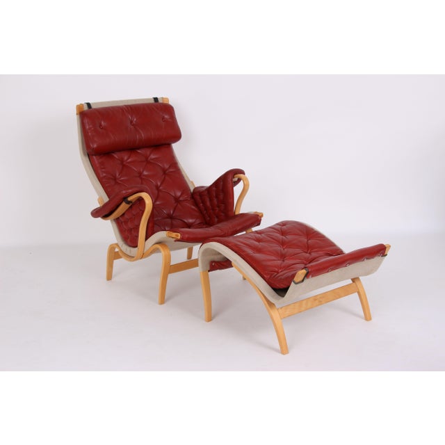Wood Set of Pernilla Lounge Chair and Ottoman by Bruno Mathsson for Dux, 1970s For Sale - Image 7 of 14