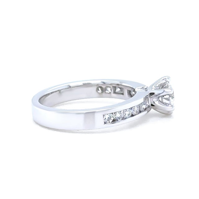 18ct White Gold Round Brilliant Cut Diamond Ring 0.95ct 5.75g, Size 6 For Sale - Image 6 of 10