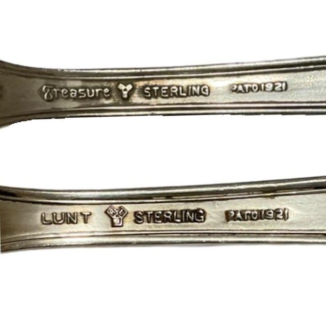 Early 20th Century Early 20th Century Art Deco William and Mary Lunt Sterling - 10 Teaspoons For Sale - Image 5 of 6
