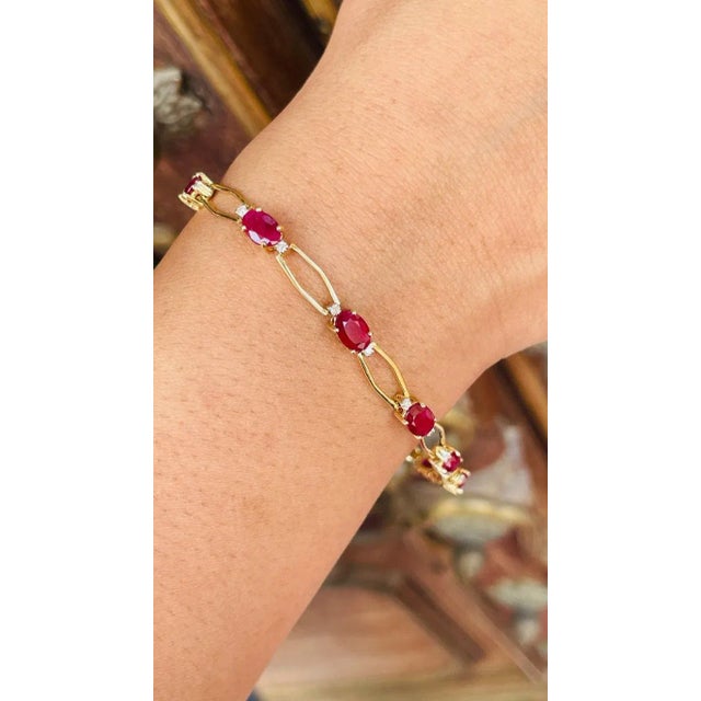 1920s Style Deep Red Ruby Tennis Bracelet With Diamonds in 14kt Yellow Gold For Sale In New York - Image 6 of 15