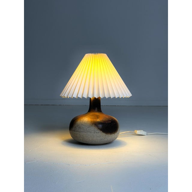 Axella Ceramic Table Lamp, Denmark, 1960s–70s A beautiful vintage ceramic table lamp produced by Axella in Denmark during...