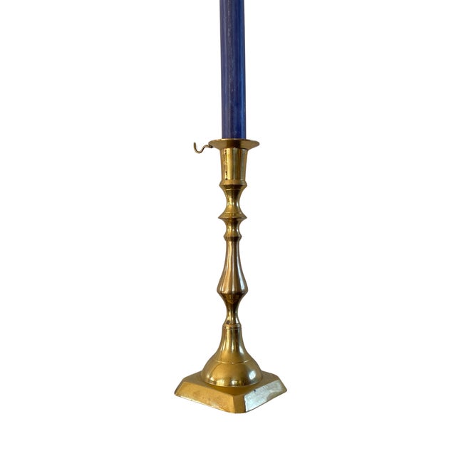 A handsome vintage solid brass candlestick inspired by classic Georgian and Colonial English designs. The elegantly turned...