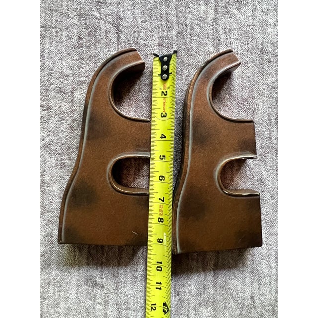 2000s Decorator Heavy Duty Carved “Double” Drapery Rod Brackets Poles - Set of 4 For Sale In Portland, OR - Image 6 of 7