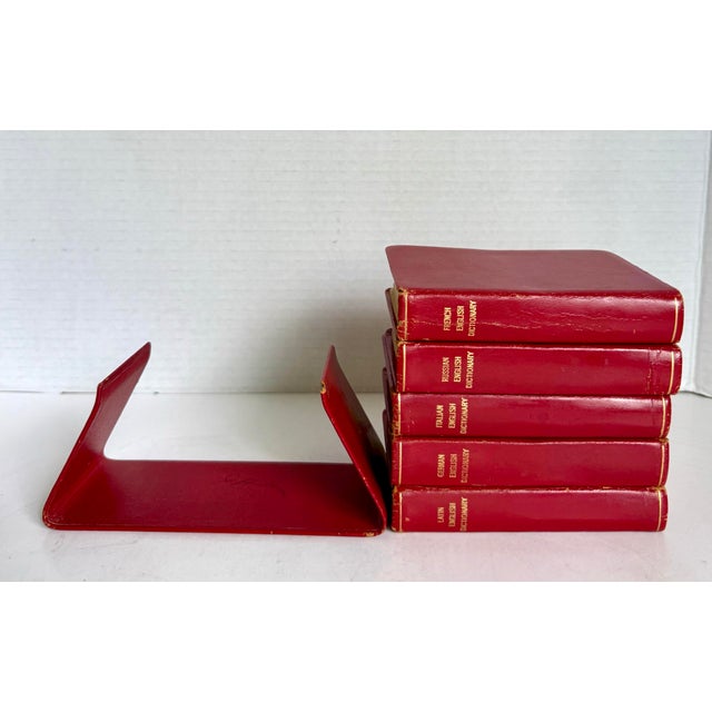 Animal Skin 1958 Mark Cross Red Leather Multilingual Translation Dictionaries With Matching Book Holder For Sale - Image 7 of 12