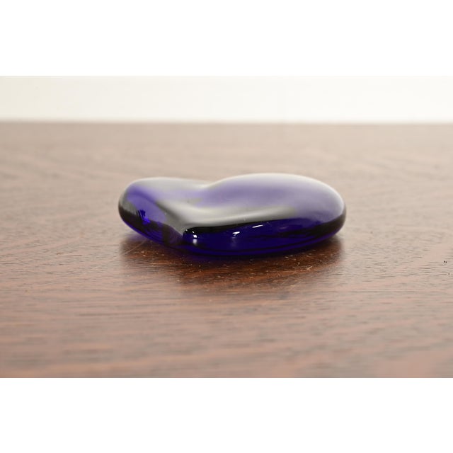 Tiffany and Co. Elsa Peretti for Tiffany & Co. Cobalt Blue Murano Glass Heart Shaped Paperweight For Sale - Image 4 of 10