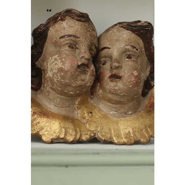 Baroque 18th Century French Baroque Carved Giltwood Cherub Head Fragment Wall Ornament For Sale - Image 3 of 12