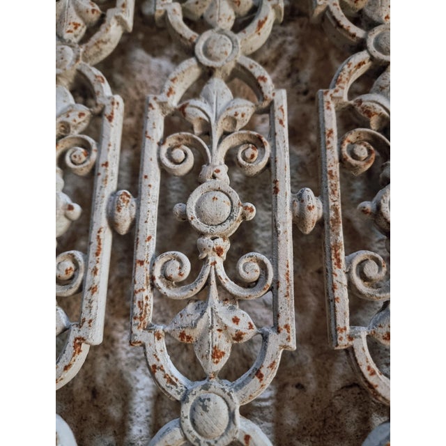 This antique oak front door originates from France and dates to the early 20th century, circa 1900. Crafted from solid...