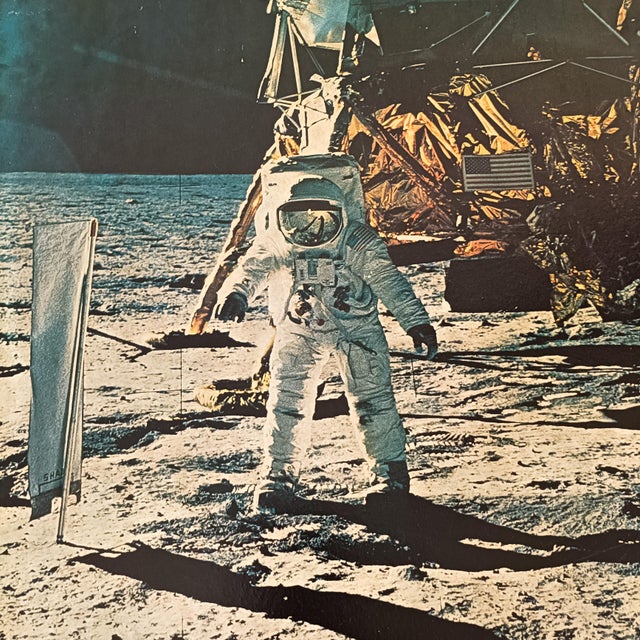 Large High Resolution Print of Edwin Aldrin on the Moon, Switzerland, 1970 For Sale - Image 6 of 14