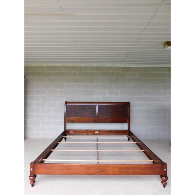 Ethan Allen British Classics King Size Sleigh Bed 295612 Finish 260