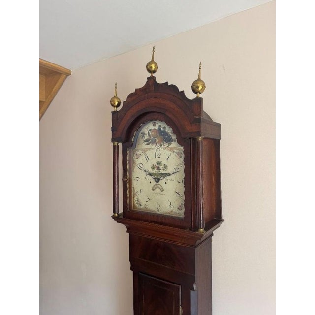 Quality Antique 18th century mahogany longcase clock, having a quality antique 18th century longcase clock, a quality...