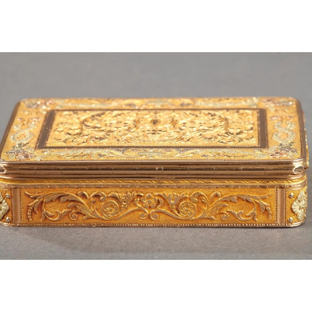 Metal Early 19th Century Gold Box For Sale - Image 7 of 13