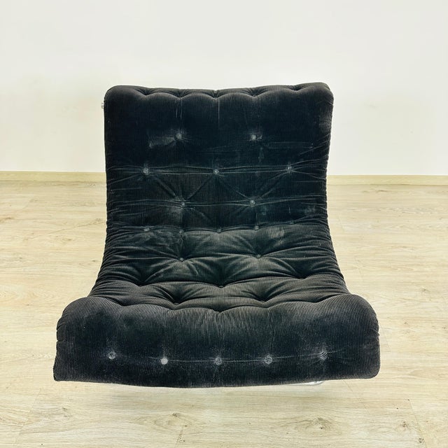 Dimensions: H 30.5” x W 34” x D 39” x SH 16” Vintage lounge chair designed by Ruud Ekstrand & Christer Norman for Dux in...