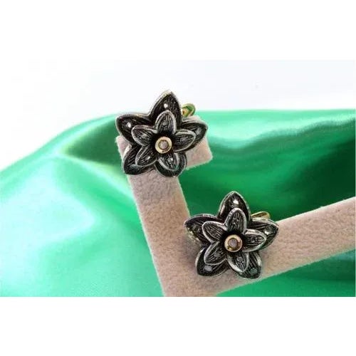 Gold and Silver Flower-Shaped Earrings with Zirconia and Diamond Chips, Set of 2 For Sale - Image 5 of 8
