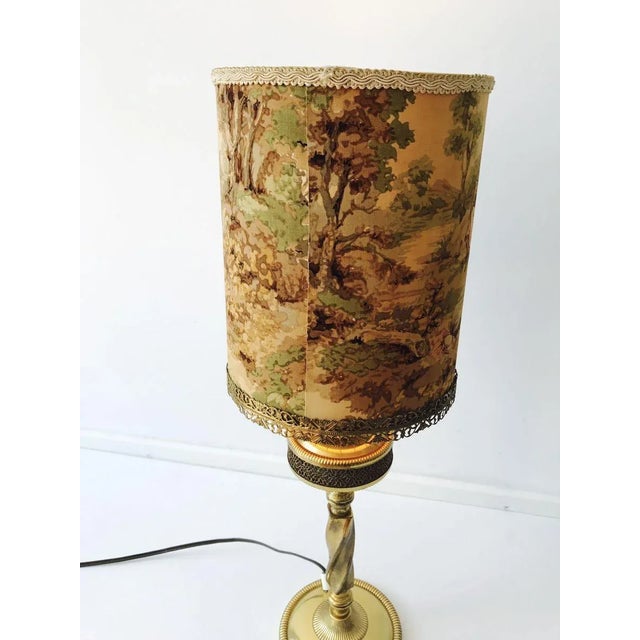 Victorian Style Brass Table Lamp with Lampshade in Romantic Love Scene, 1930s For Sale - Image 16 of 18