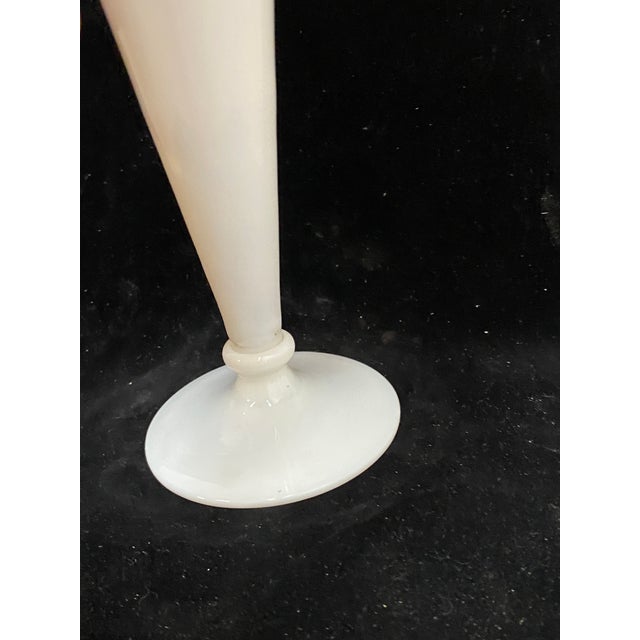 Napoleon III Soliflore Vase in Yellow and White Opaline Glass, Late 19th Century For Sale - Image 3 of 12