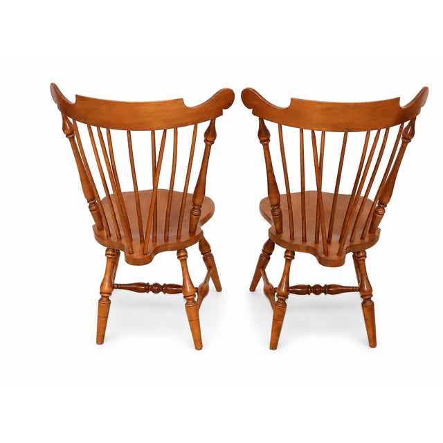 1970s Ethan Allen American Traditional Nutmeg Windsor Back Chairs- Set of 6 For Sale In Tampa - Image 6 of 10