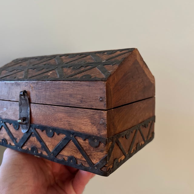 Indian 1980s Indian Wooden & Metal Box For Sale - Image 3 of 6