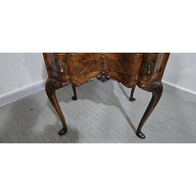 Queen Anne Burr Walnut Bureau For Sale - Image 4 of 15