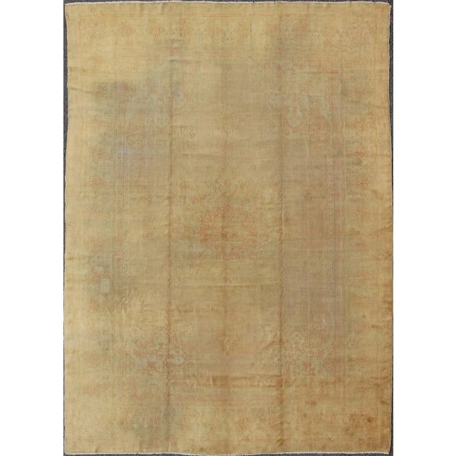 Light Colors Antique Borlu Oushak Fine Rug in Buttery Yellow, Salmon and Green For Sale - Image 11 of 11