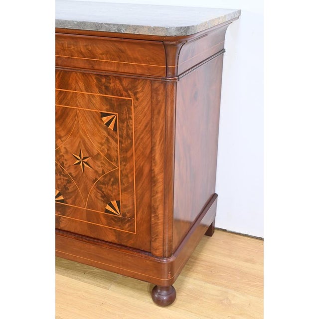 Burl Mahogany Buffet, Early 19th Century For Sale - Image 10 of 18