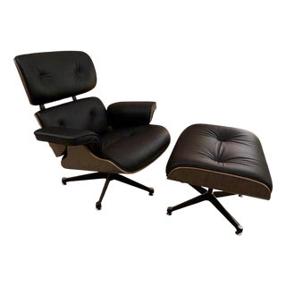 Set of Lounge Chair and Pouf in Leather, 1990s For Sale