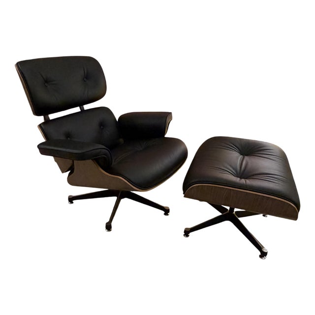 Set of Lounge Chair and Pouf in Leather, 1990s For Sale