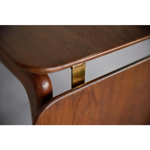 This modernist coffee table, model FD 15/54, was designed by the esteemed duo of Peter Hvidt and Orla Mølgaard-Nielsen for...