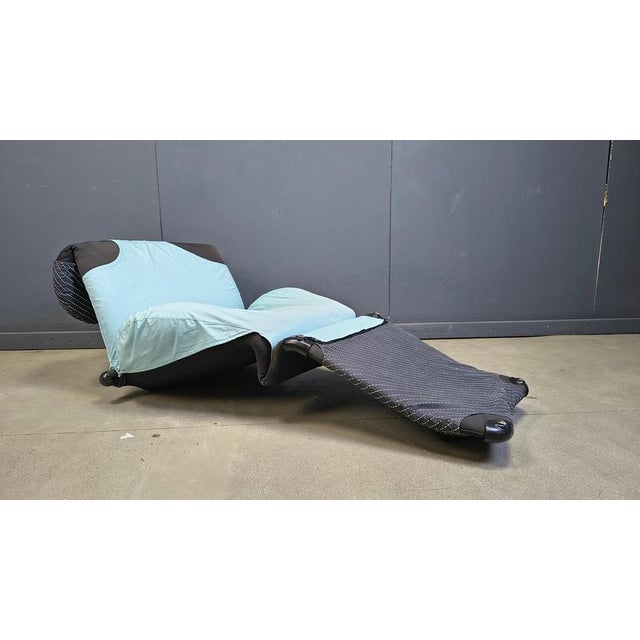 1980s Wink Easy Chair by Toshiyuki Kita for Cassina, 1980s For Sale - Image 5 of 17