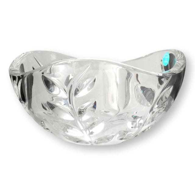 This elegant crystal bowl by Tiffany & Co., made in Austria, features the delicate Floral Vine pattern carved into the...