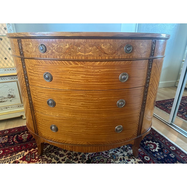 Brown 1940s Romweber Federal Revival Inlaid Demilune Chest in Bookmatched Veneers For Sale - Image 8 of 11