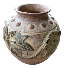Example of Wildwood Bottles and Jars and Jugs
