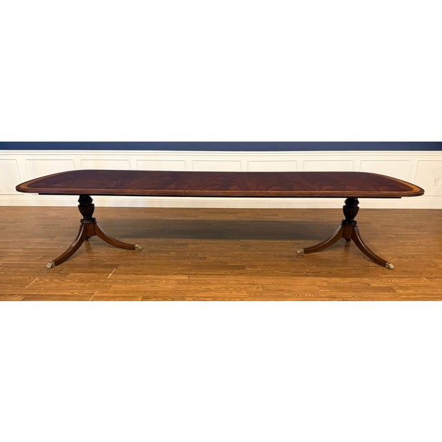 Traditional Georgian Style Multi-Banded Mahogany Dining Table by Leighton Hall - Showroom Sample For Sale - Image 11 of 17