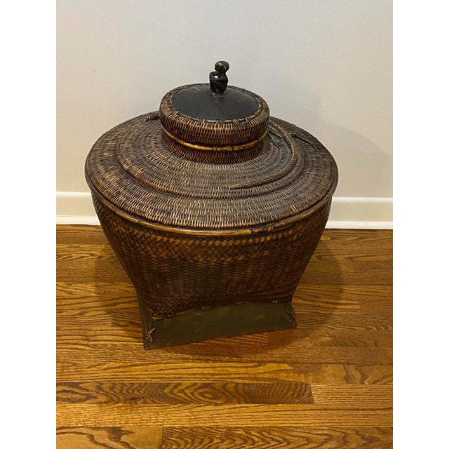 Vintage 19th Century Asian Woven Rattan Bamboo Storage Basket W/Lid and Monkey Detail For Sale - Image 10 of 10