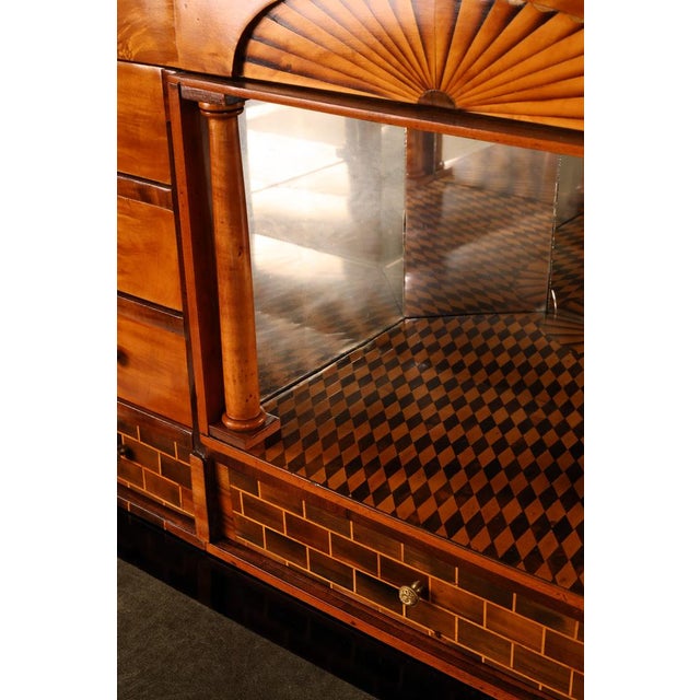Classicist Secretary in Walnut, 1800s For Sale - Image 4 of 18
