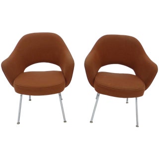 Eero Saarinen for Knoll Executive Armchairs - Pair For Sale